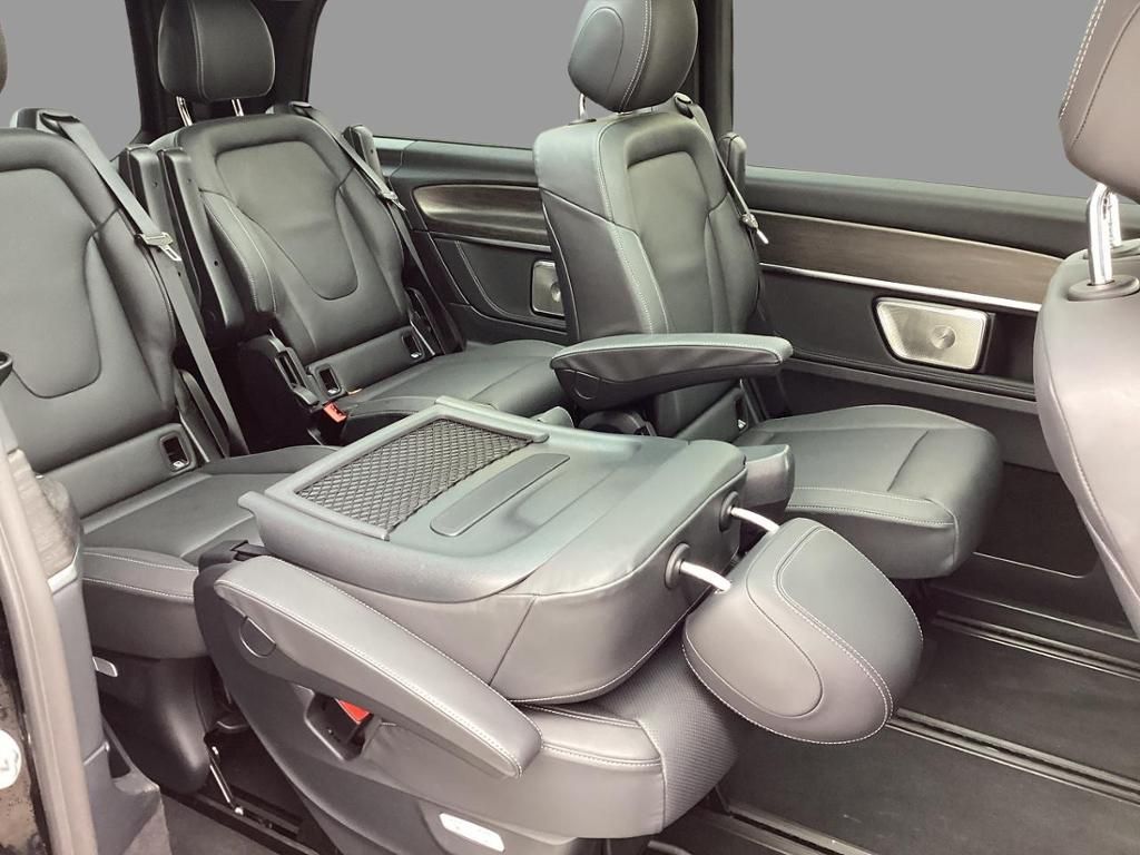 Fahrzeugabbildung Mercedes-Benz V 300 EXCLUSIVE lang 4x4 6x SHZ+Belüftg.PANO AHK