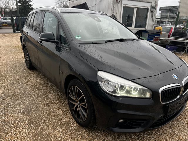 BMW 220 Gran Tourer 220i Sport Line