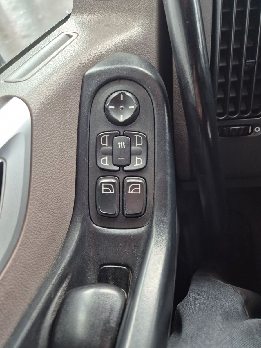 Fahrzeugabbildung DAF XF 450 4x2 Spoiler Klima 2x Tank 2x Bett