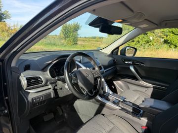 Mitsubishi Eclipse Cross - 9
