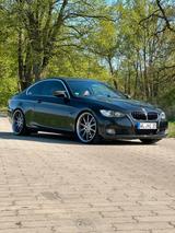 BMW e92 335i TÜV NEU - BMW 335 in Hamburg