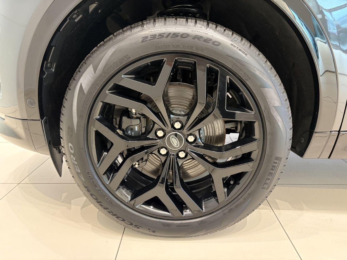 Land Rover Discovery Sport - Bild 9