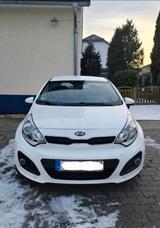 Kia Rio 1.2 Spirit /TÜV neu/Sonderausstattung - Kia Rio Gebrauchtwagen in Berlin