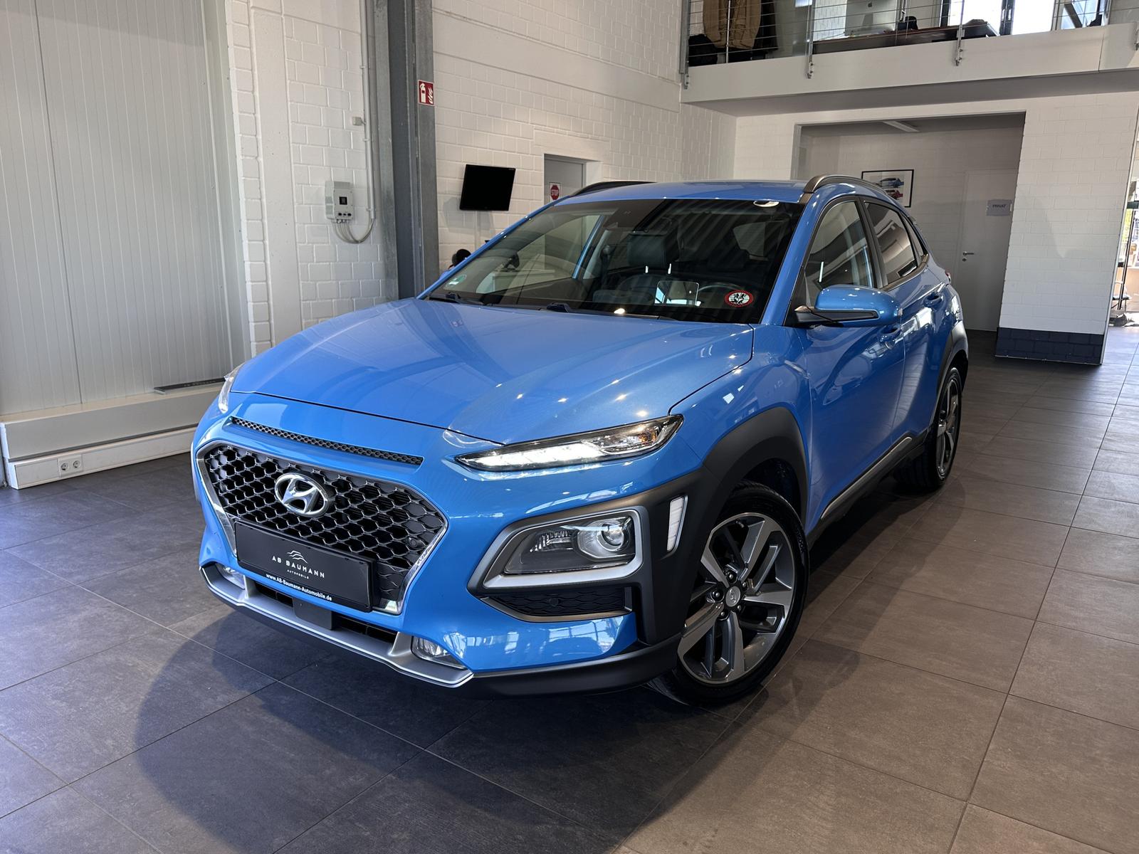 Hyundai Kona Premium 4WD *LEDER, AUTOMATIK, AHK, RFK*