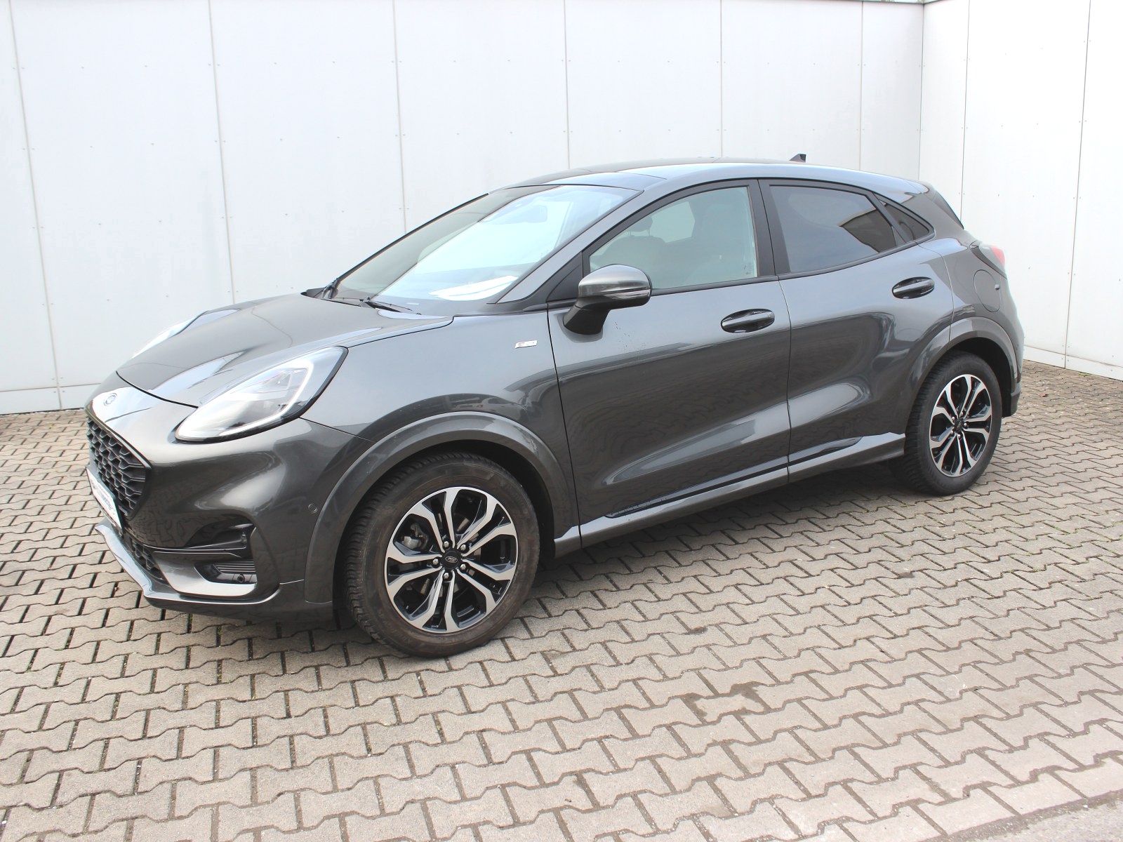 Fahrzeugabbildung Ford Puma ST-Line X 1,0 EcoBoost Mild Hybrid
