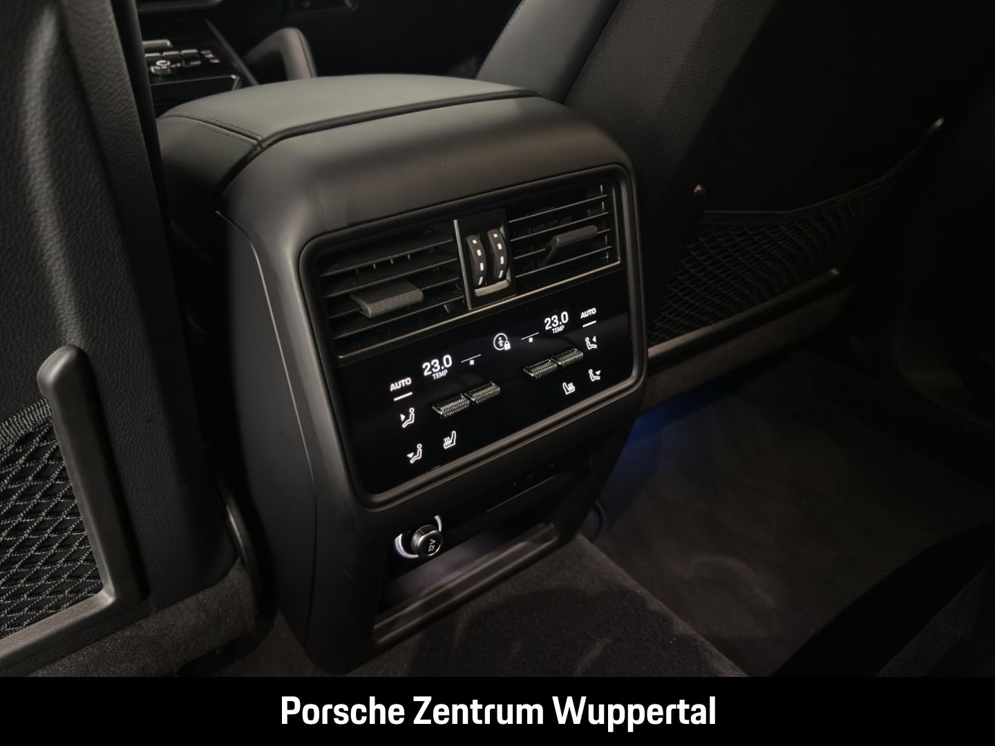 Porsche Cayenne Turbo E-Hybrid Coupe SurroundView HUD PC foto 21