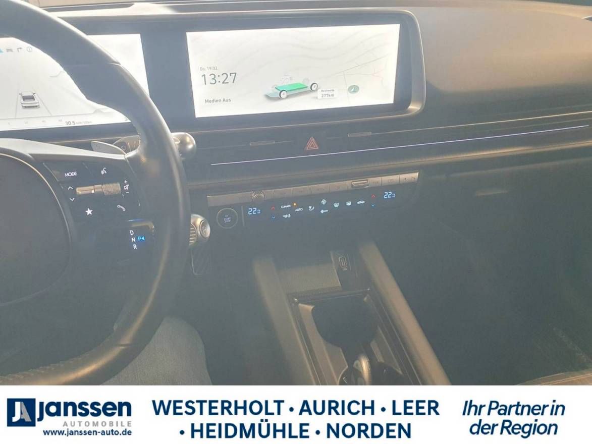 Fahrzeugabbildung Hyundai IONIQ 6 First Edition/Allrad/Automatik/BOSE Soun