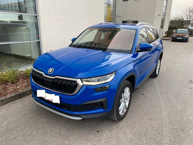 Skoda Kodiaq Style 4x4 2.0 TDI MATRIX*7SITZ*R-Kam*AHK*