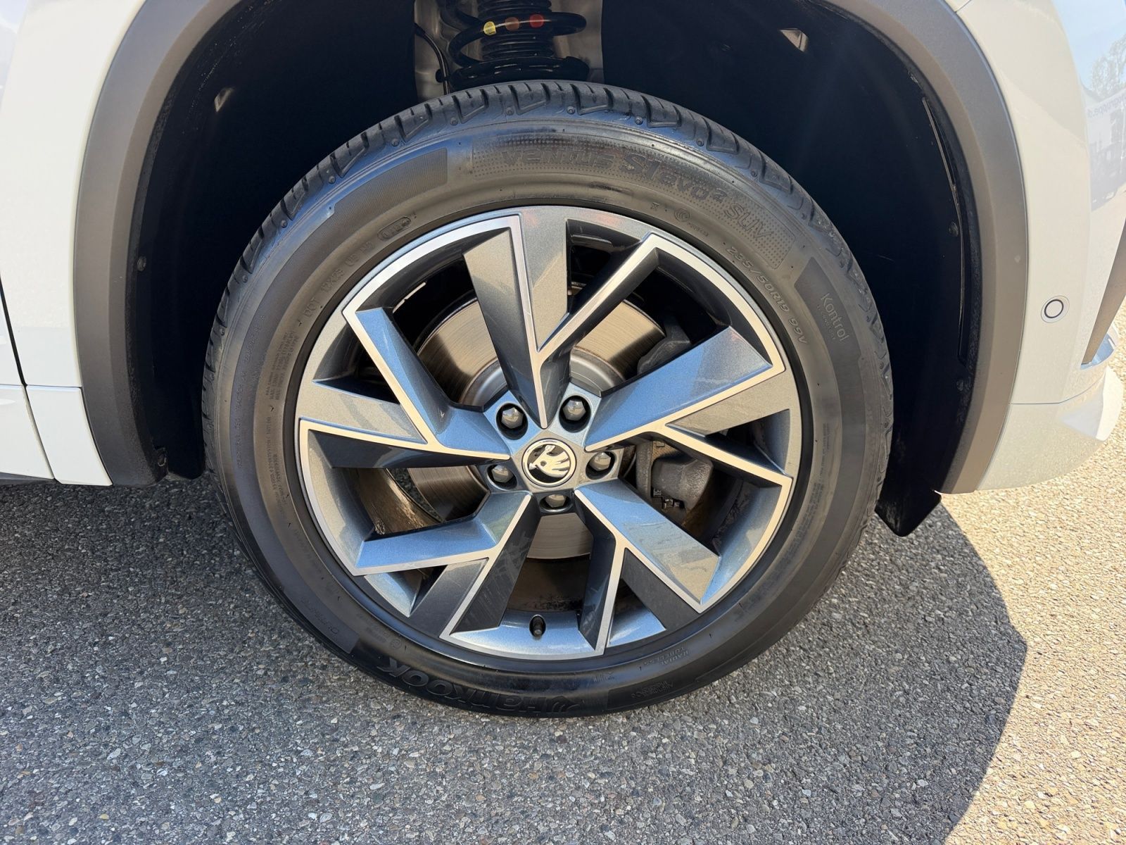 Skoda Kodiaq 2.0TDI Sportline 4x4 DSG Navi AHK LED Sta foto 18