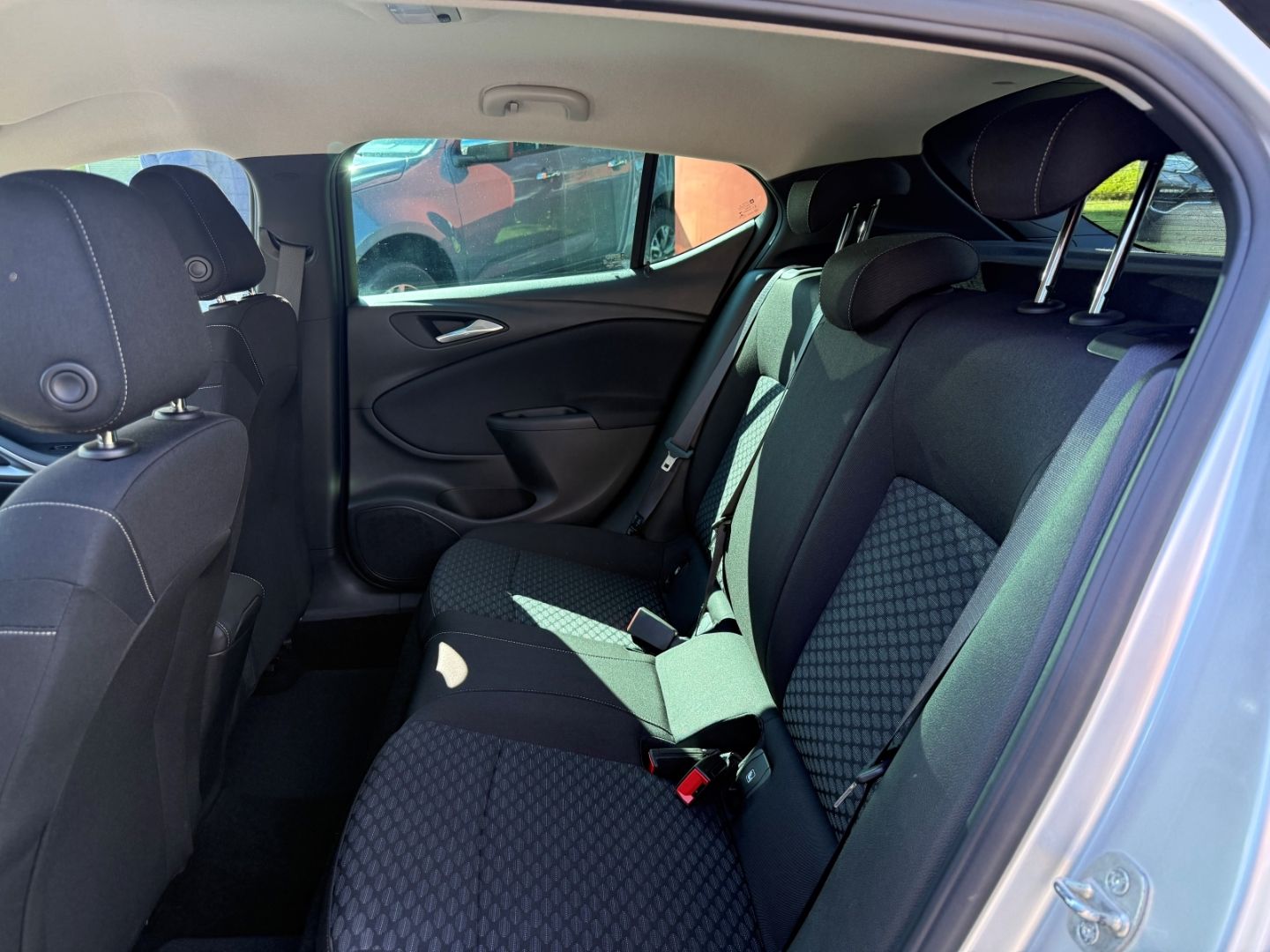 Fahrzeugabbildung Opel Astra K 1.2 Turbo Edition SHZ+LHZ+Kamera