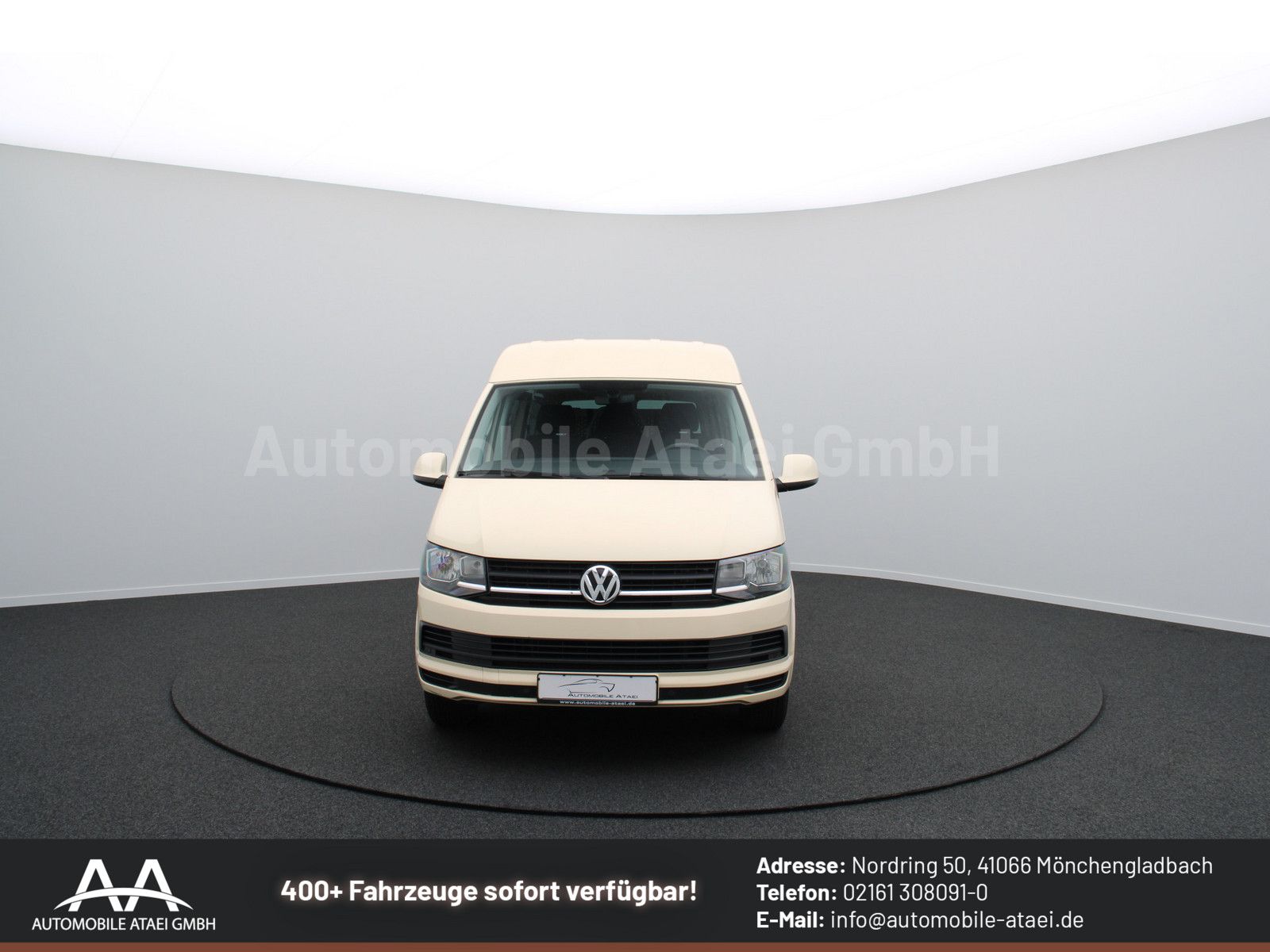 Fahrzeugabbildung Volkswagen T6 Kombi KTW *Rollstuhl-Rampe+Tragestuhl*