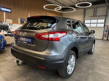 Nissan Qashqai Acenta 4x4 *AHK*Kamera*Navi*