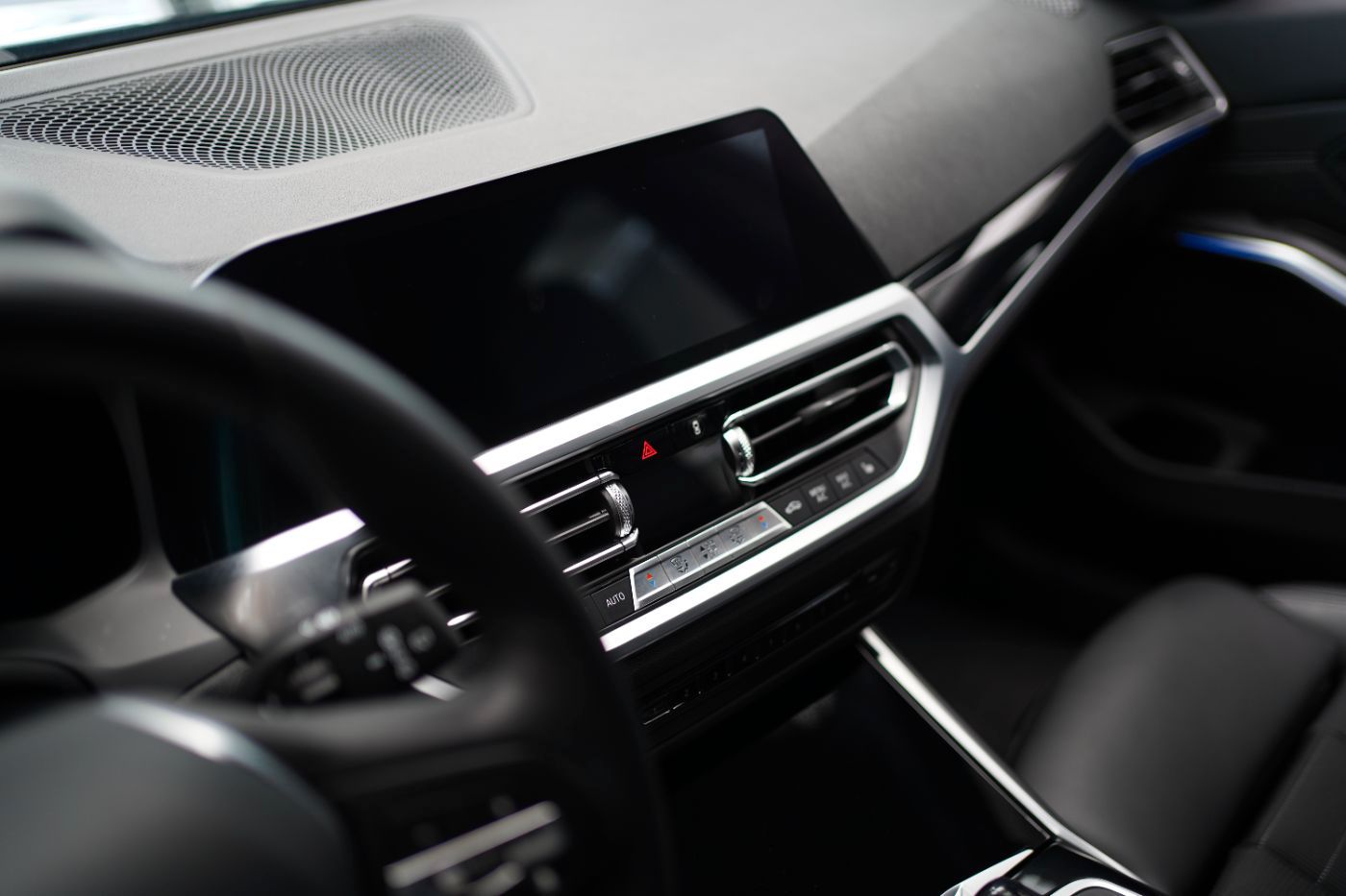 BMW 320i Sport Line ParkAssis+Komfortzug+Sitzheiz.F& foto 8