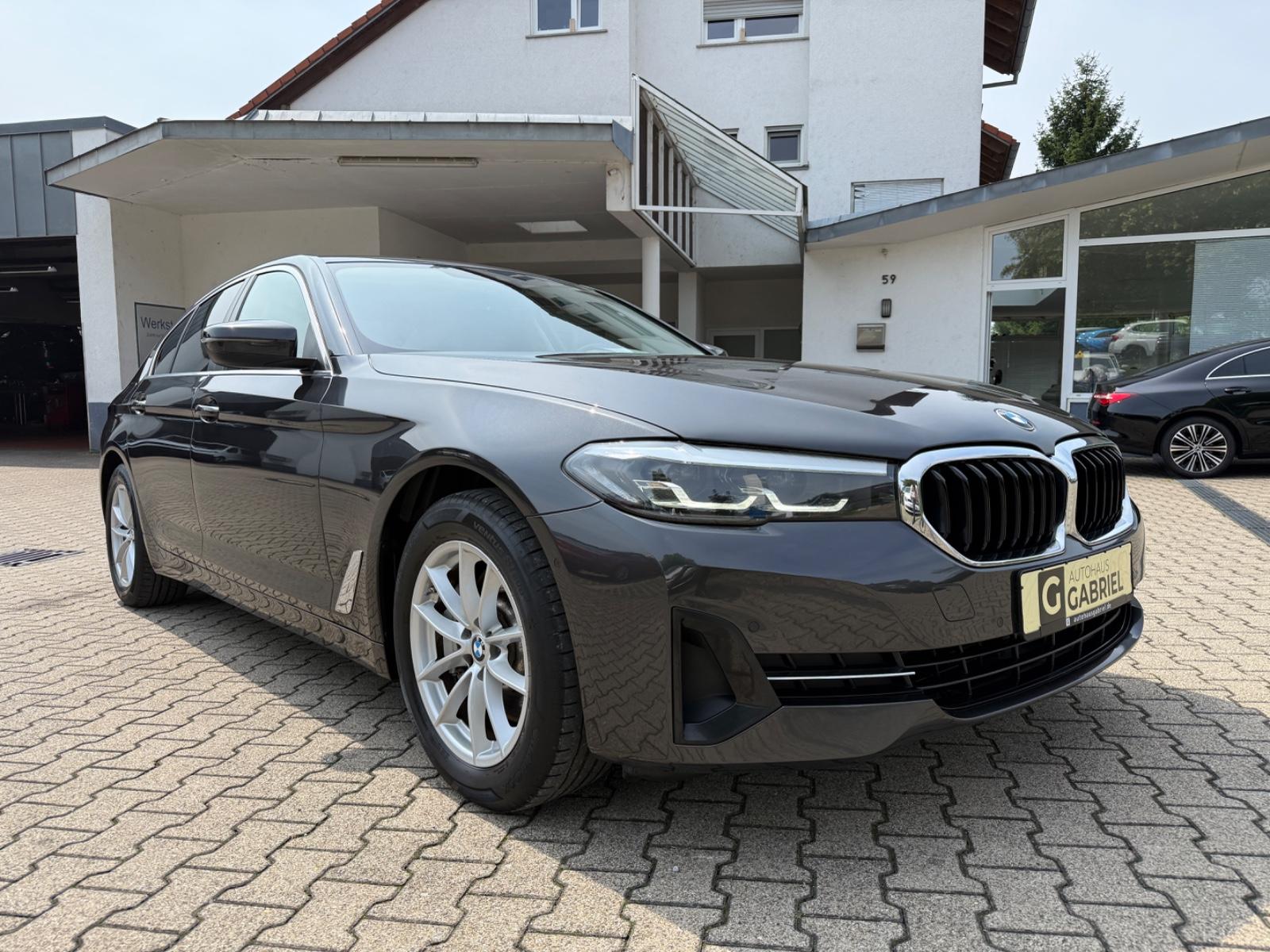 BMW 530 i Aut. Lim. Business Entertainment Leder LED