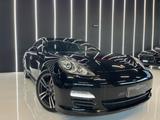 Porsche Panamera 3.0 Diesel UNICO PROPRIETARIO - Porsche Panamera mit Diesel-Antrieb: Limousine, 3.0