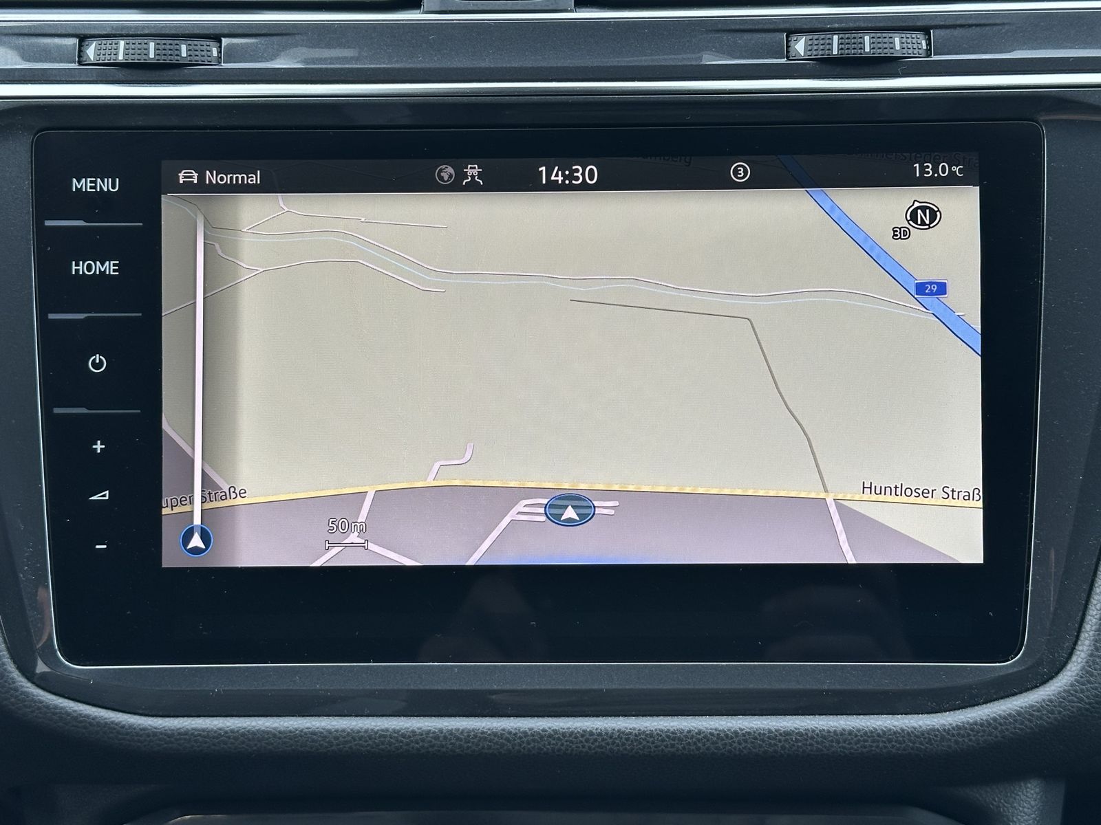 Fahrzeugabbildung Volkswagen Tiguan Allspace 4M R-Line Black 7Sitzer AHK+360°
