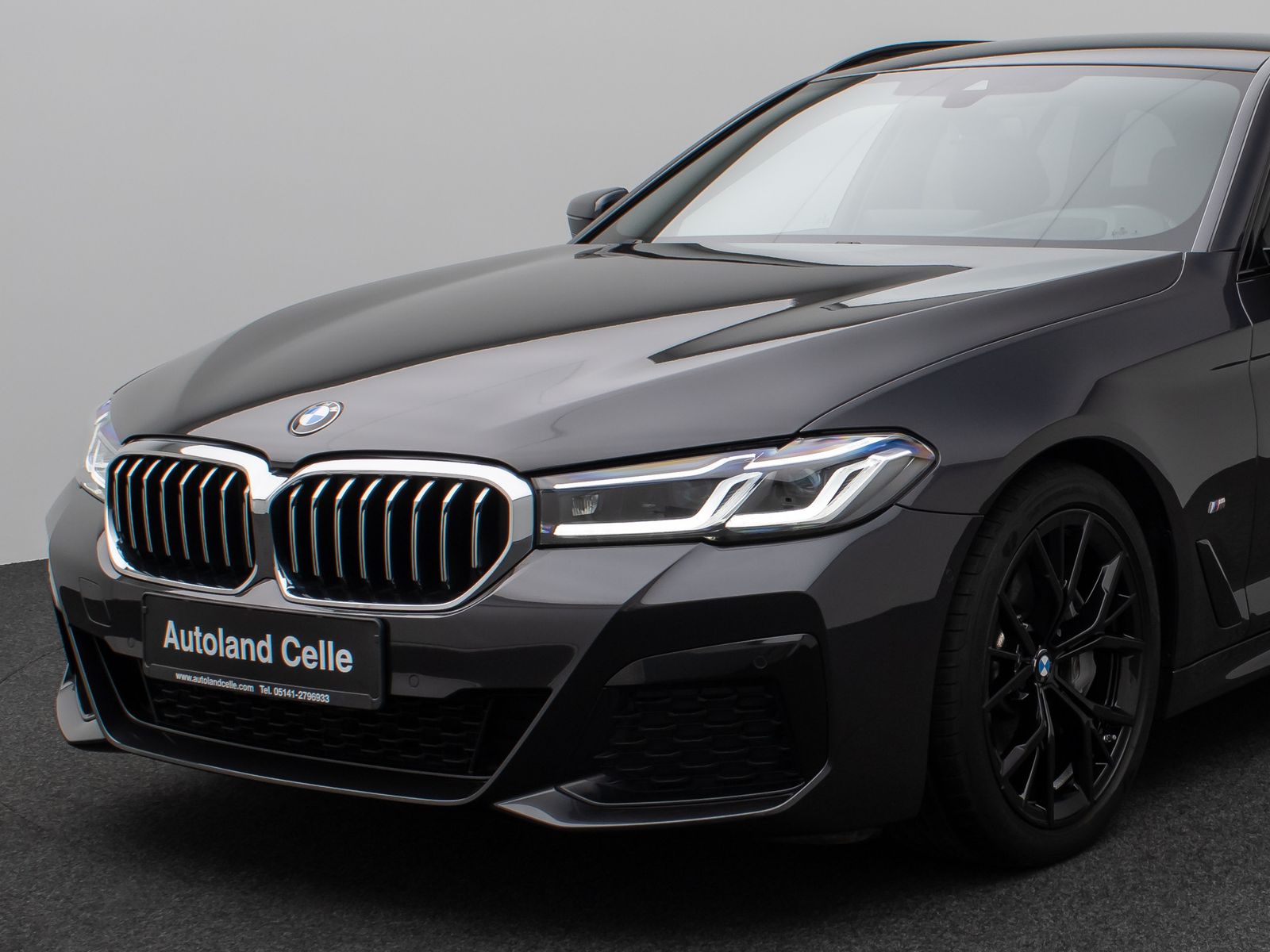 Fahrzeugabbildung BMW 540d xD M Sport Kamera Laser HUD DAB H/K Komfort