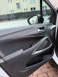 Opel Crossland (X) - 10