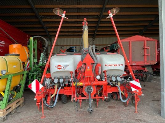 KUHN Planter 3 TS, 6reihig, 