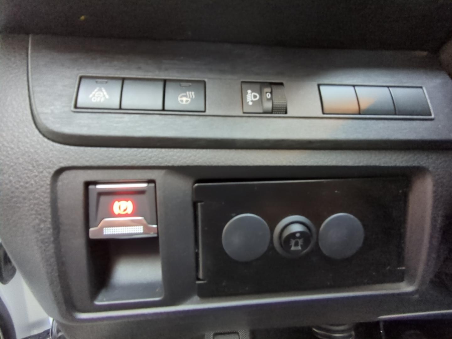 Toyota Proace L1 Pritschenaufbau Electric EV 50kWh 136 
