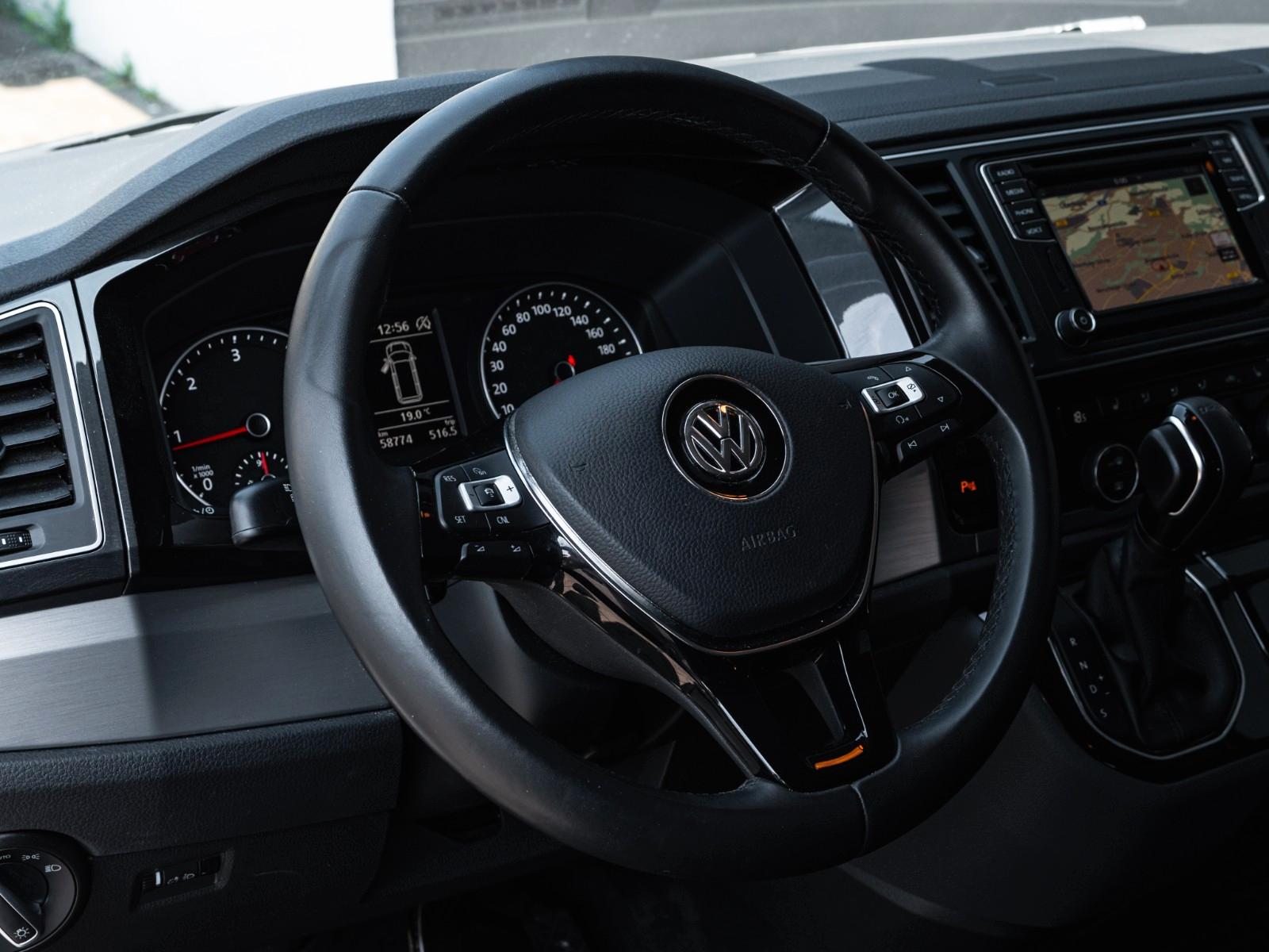 VOLKSWAGEN T7 MULTIVAN 4MOTION DSG 204 ch 4X4 BVA - CAMERA DE RECUL - GPS - CLIMATISATION