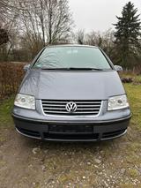 Volkswagen Sharan 1.8T tiptronic United United - Volkswagen Sharan United mit Benzin-Antrieb