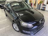 Volkswagen Polo 1.4 FSI*AUTO*CARPLAY*PDC*ANDROI*SHZ*NAV*1HD - Volkswagen Polo mit Benzin-Antrieb: Limousine