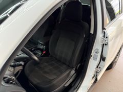 KIA Sportage Attract 2WD*KLIMA*KAMERA*SHZ*NAVI*TOP KIA Sportage Attract 2WD*KLIMA*KAMERA*SHZ*NAVI*TOP