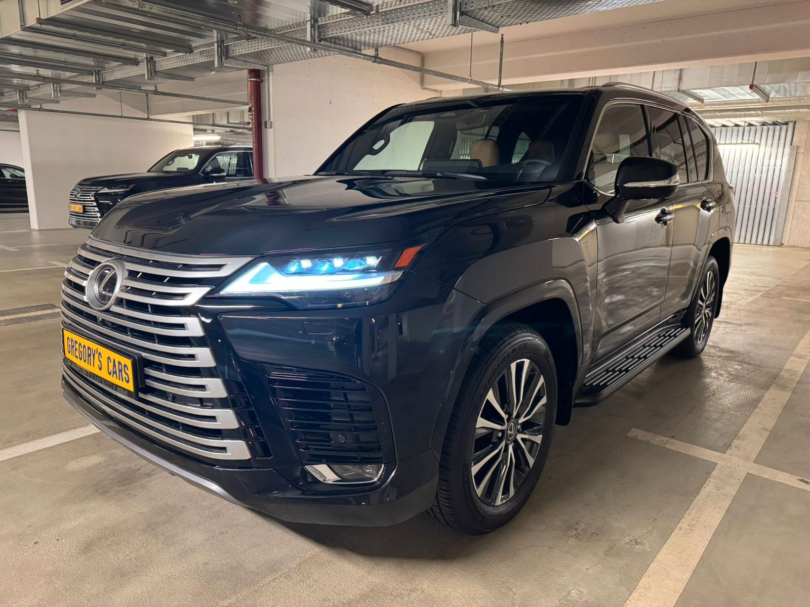 Lexus 2026+V6+SIGNATURE+EU+BERLIN+stock imagem 2