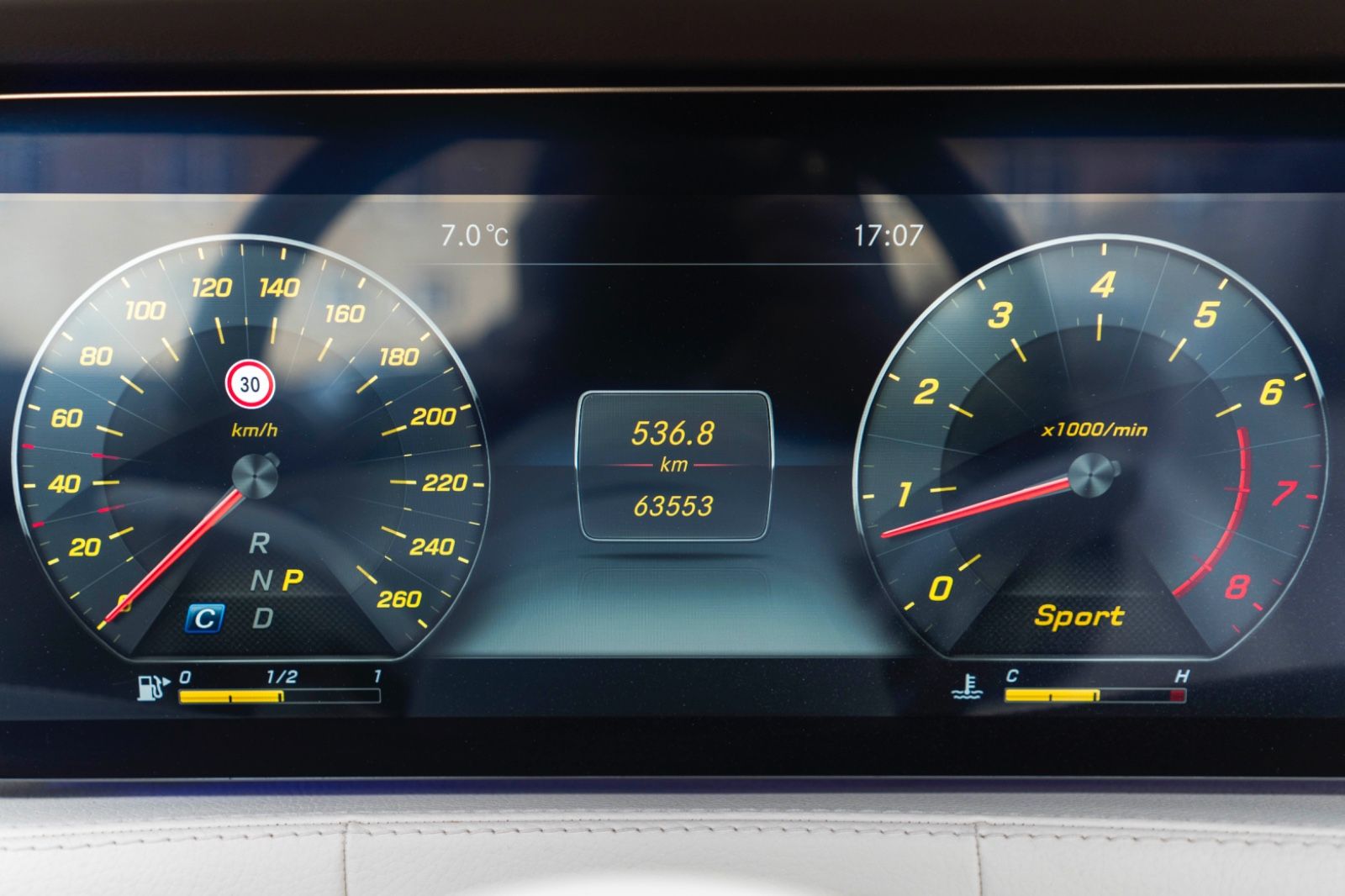 Fahrzeugabbildung Mercedes-Benz S 560 Cabriolet Burmester 360° LED ACC Massage