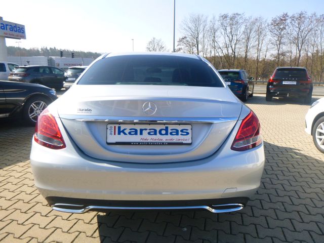 Fahrzeugabbildung Mercedes-Benz C 180 CGI Avantgarde >NAV/Sitzheiz/Einparkhilfe<