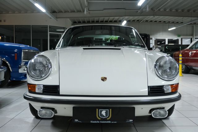 Fahrzeugabbildung Porsche 911 T/Komplettrestauration im Spitzenzustand