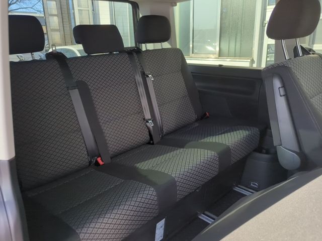 Fahrzeugabbildung Volkswagen T6.1 Multivan 2.0 TDI DSG Family STANDHZG SITZHZ