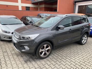 Ford Kuga - 1