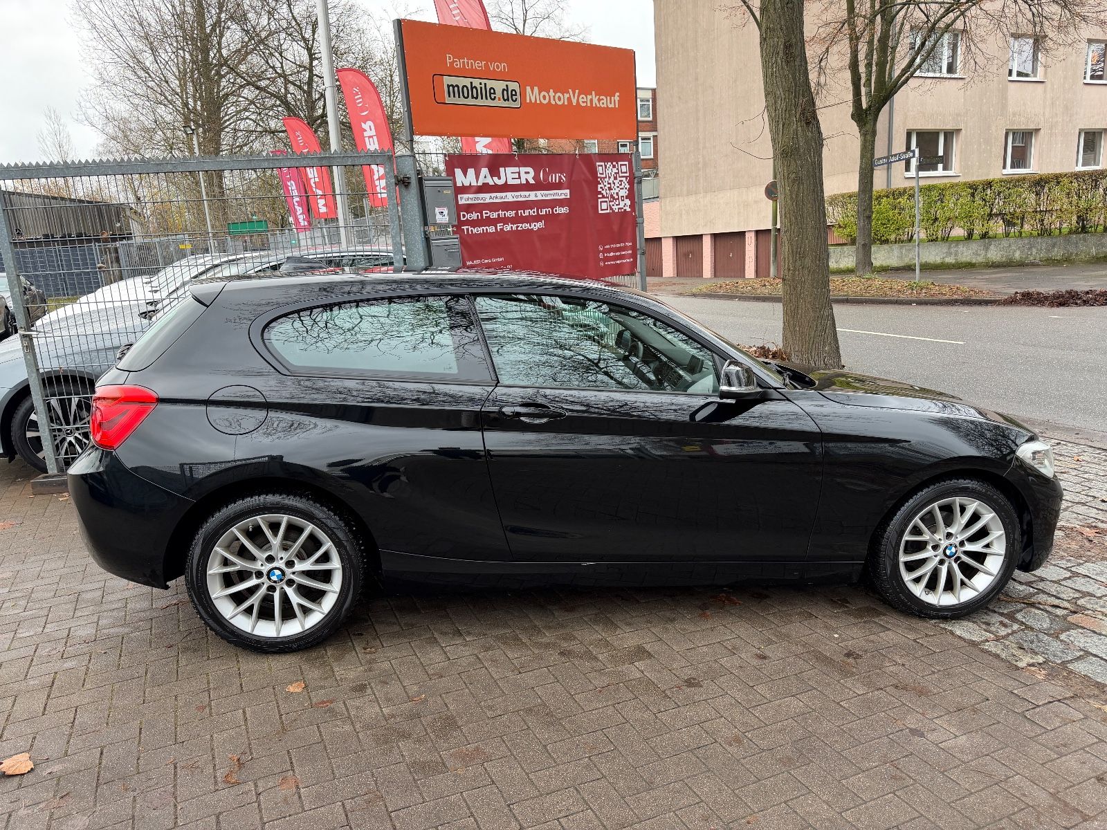 Fahrzeugabbildung BMW 118d AUTOMATK*LED*KLIMA*RADIO
