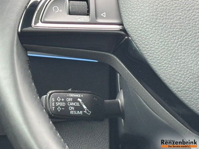 Karoq 2.0 TDI DSG Drive 4x4  PANO AHK RFK ACC