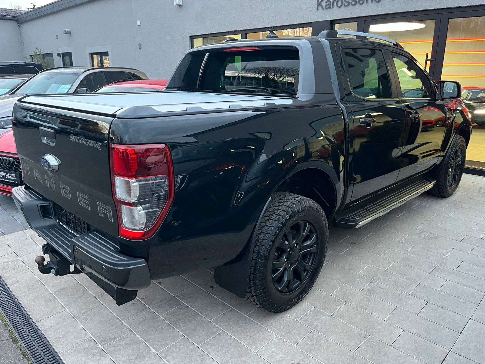 Fahrzeugabbildung Ford Ranger 2.0 TDCi PantherWildtrak Doppelkab. 4x4
