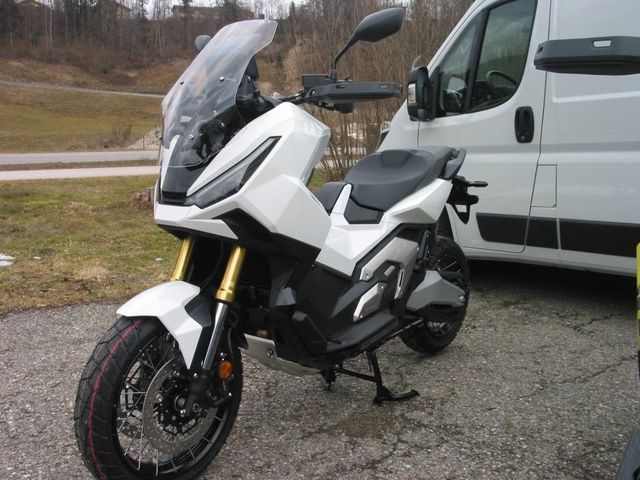 Honda X-ADV 750 SOFORT VERFÜGBAR