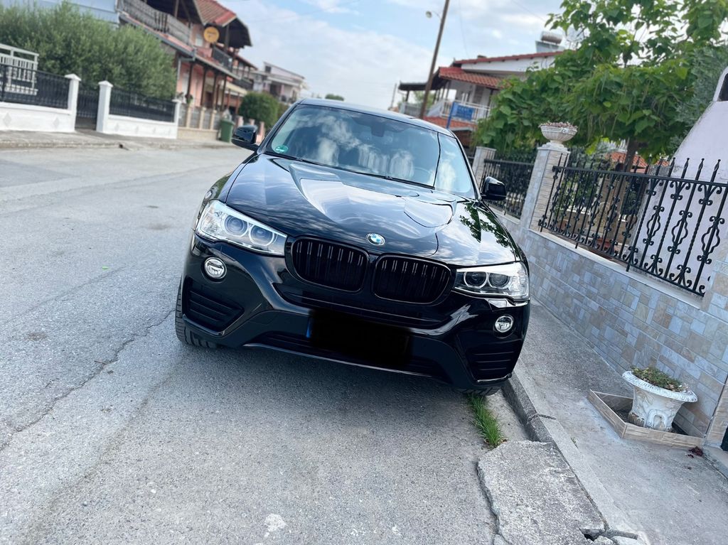 Image of BMW X4