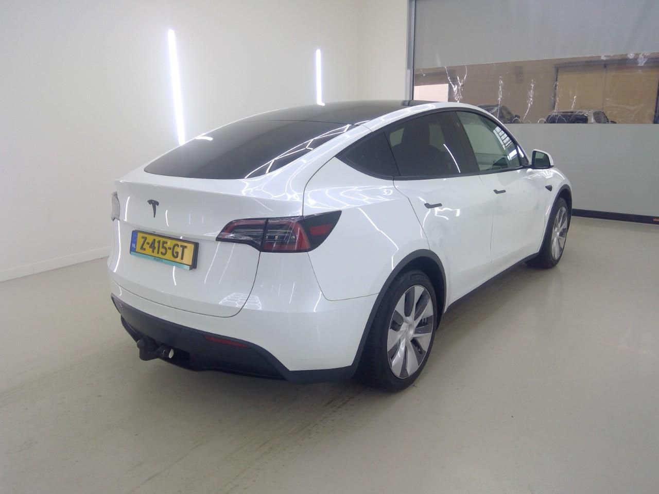 Tesla Model Y Standard RWD Plus 351pk 94.9% SoH [ TREK imagem 3