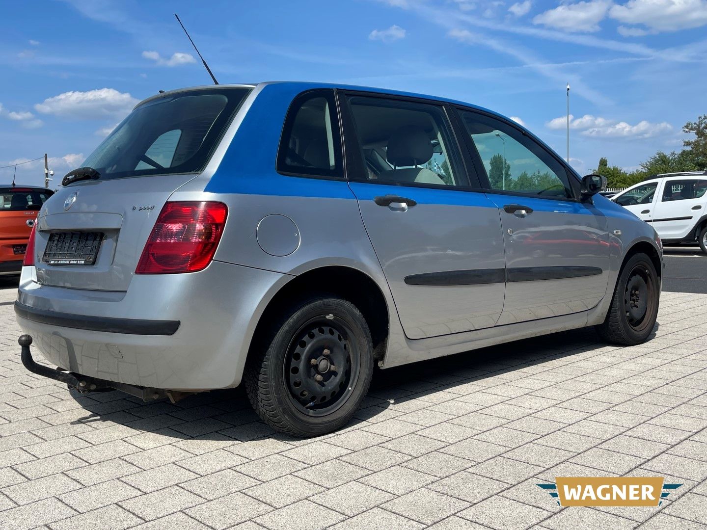 Fahrzeugabbildung Fiat Stilo 1.4 Active Klimaanlage TÜV 09/2025