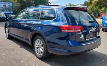 Volkswagen Passat Variant - 11