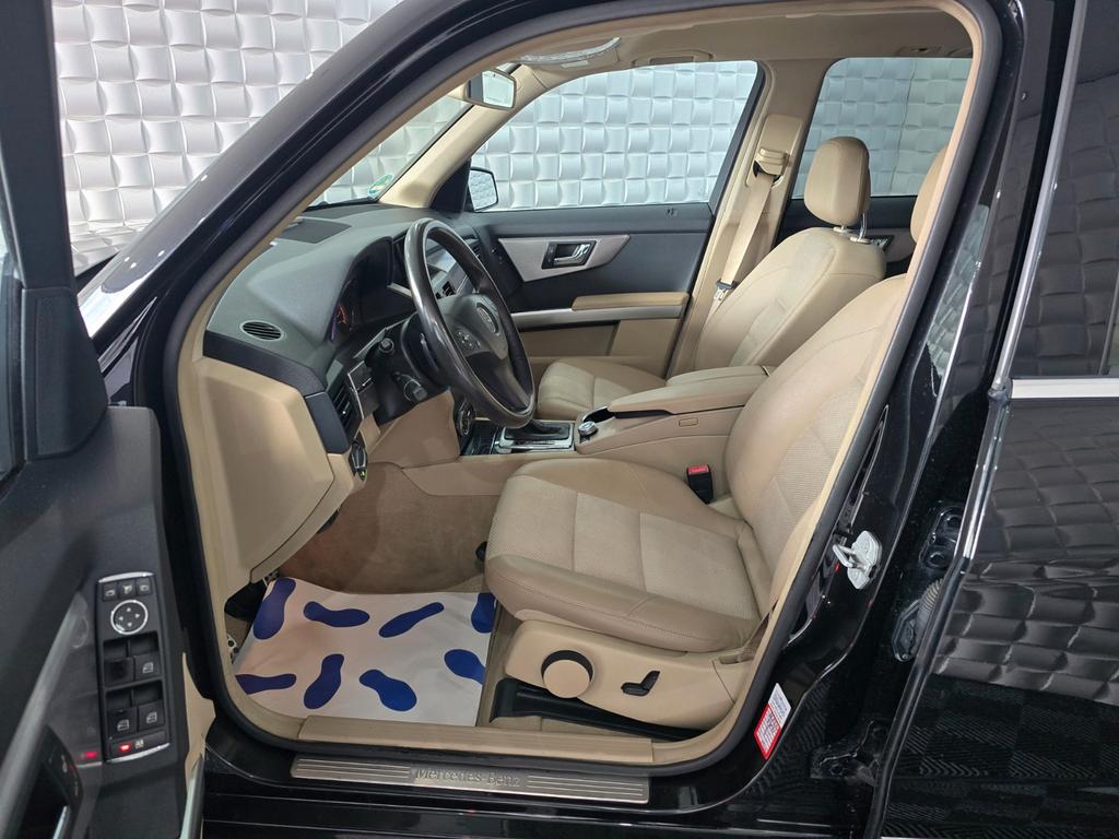 Mercedes-Benz GLK 320