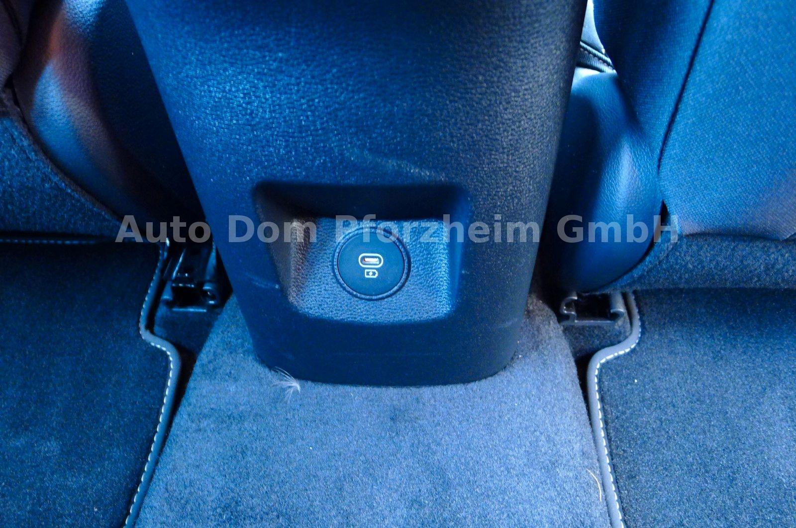 Kia Ceed SW 1.5T DCT Vision / Komfort+/NAVI