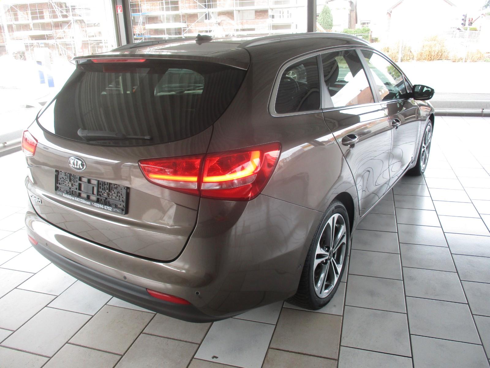 Kia cee'd Sportswagon Spirit, Klimaaut,LM,AHK