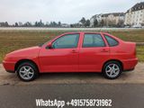 Volkswagen Polo 1.6 Classic*1.Hand*AHK*Schiebedach*8-fach