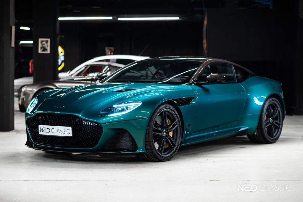 Image of Aston Martin DBS