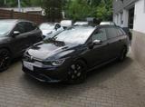 Volkswagen Golf VIII Variant R 4Motion // Pano, ACC, Shz - Volkswagen Golf mit Benzin-Antrieb: Kombi