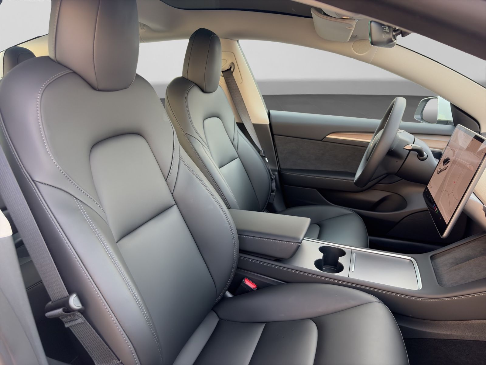 Tesla Model 3 Basis RWD 1.Hand Gigafactory Shanghai foto 13