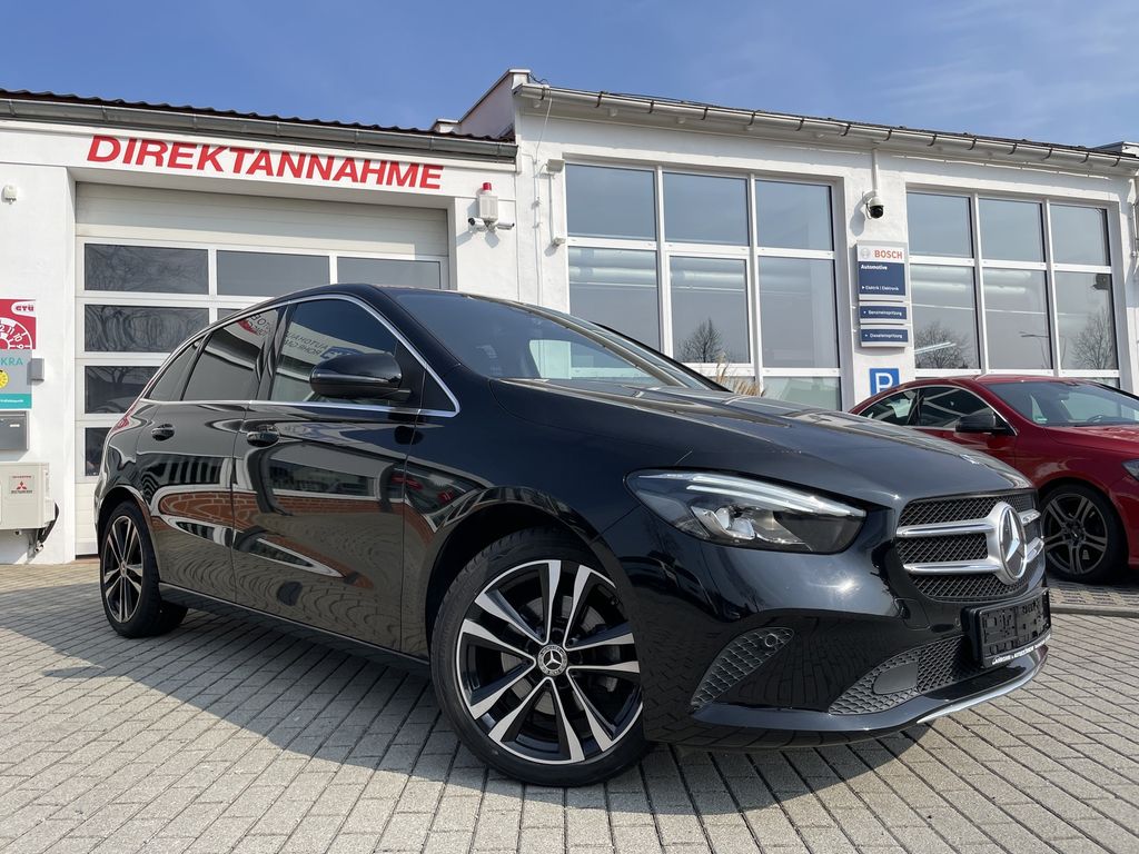 Image of Mercedes-Benz B 200